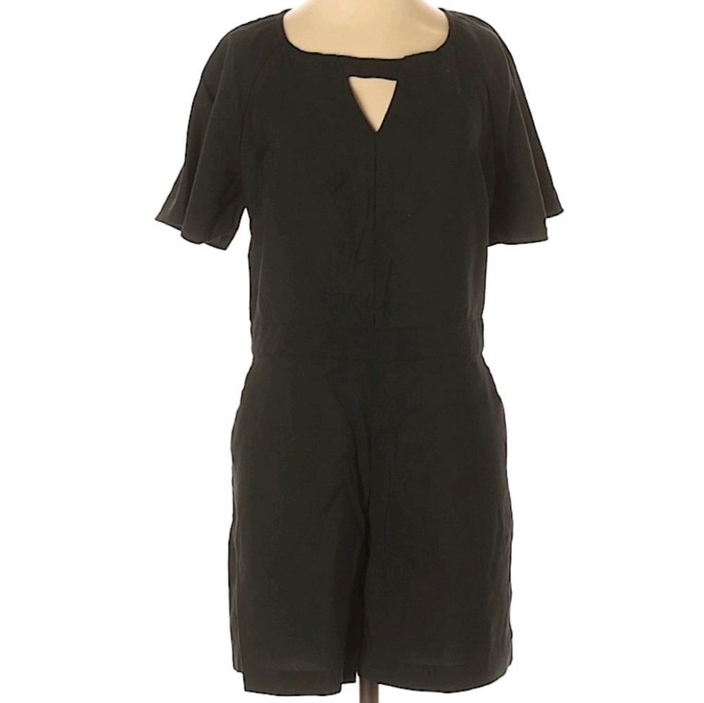 Banana Republic Romper 0P⭐